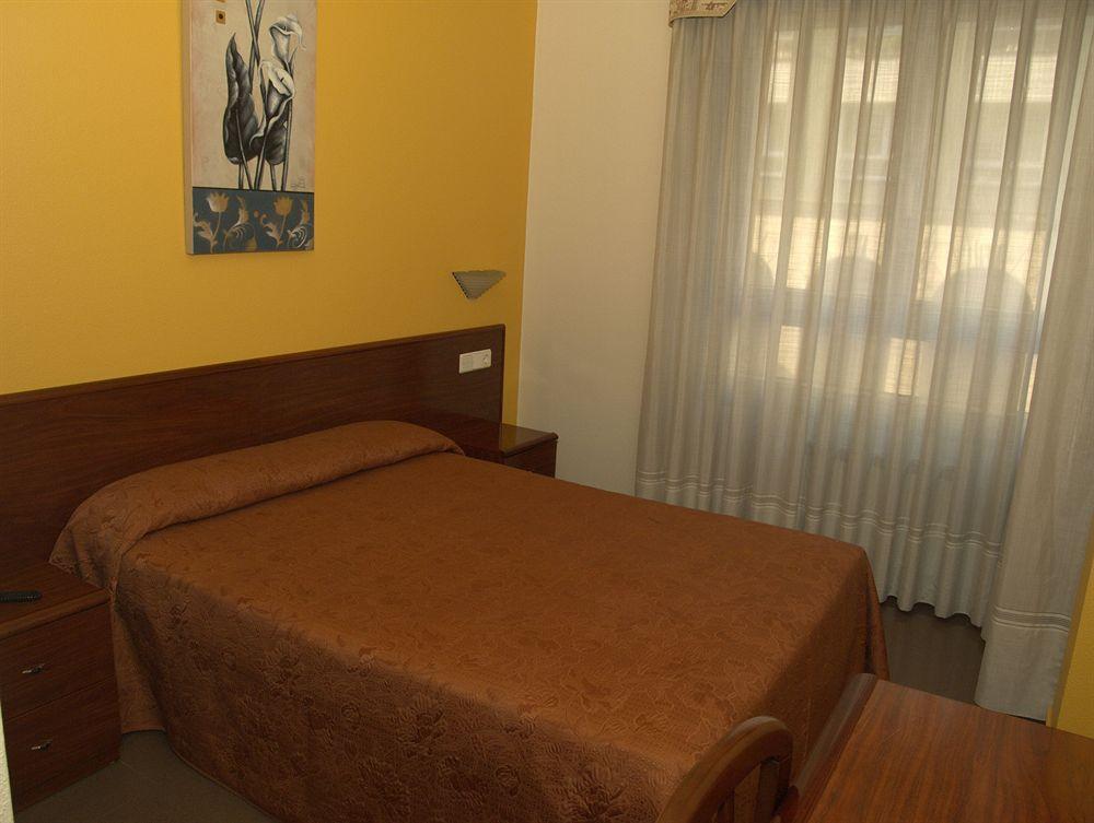Hotel Playa Poniente Gijon Ngoại thất bức ảnh