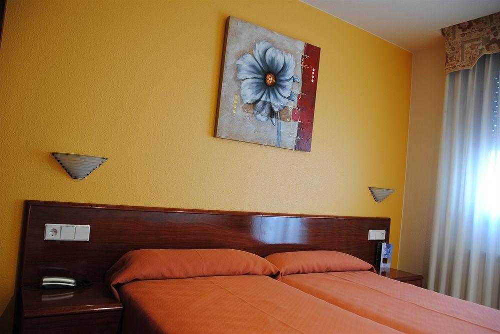 Hotel Playa Poniente Gijon Ngoại thất bức ảnh