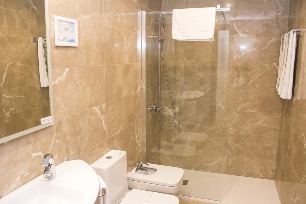 Hotel Playa Poniente Gijon Ngoại thất bức ảnh