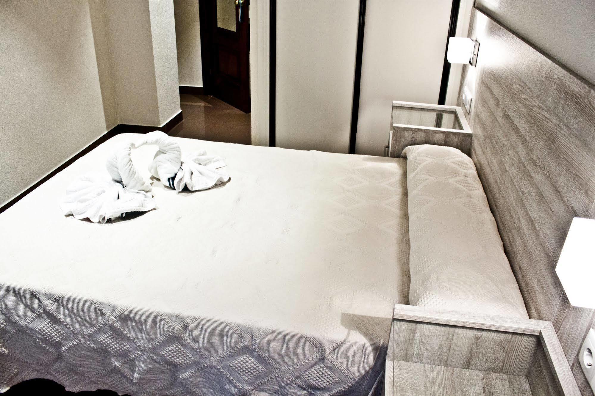 Hotel Playa Poniente Gijon Ngoại thất bức ảnh